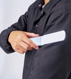 折りたたみ洋服クリーナー(ミラー付)の商品画像