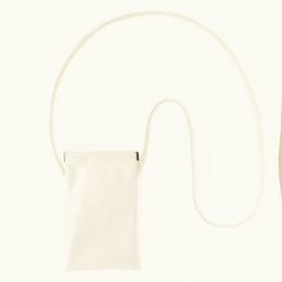 バネ口レザースタイルサコッシュ ホワイトの商品画像