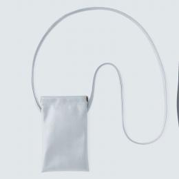 バネ口レザースタイルサコッシュ スモークブルーの商品画像