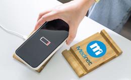 【名入れ代込】  ワイヤレス充電器 Terraの商品画像