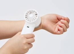 冷却プレートUSBハンディファン(リン酸鉄使用) ホワイトの商品画像
