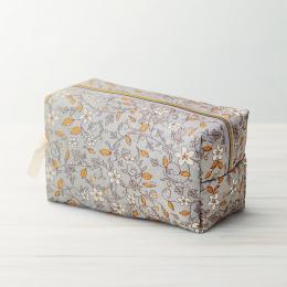 フィオリート・キルティングボックスポーチの商品画像